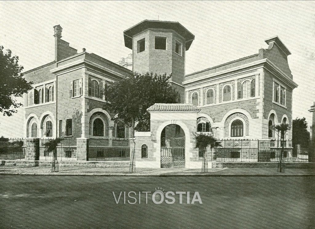 VisitOstia - Palazzo del Governatorato, il fronte su via Claudio