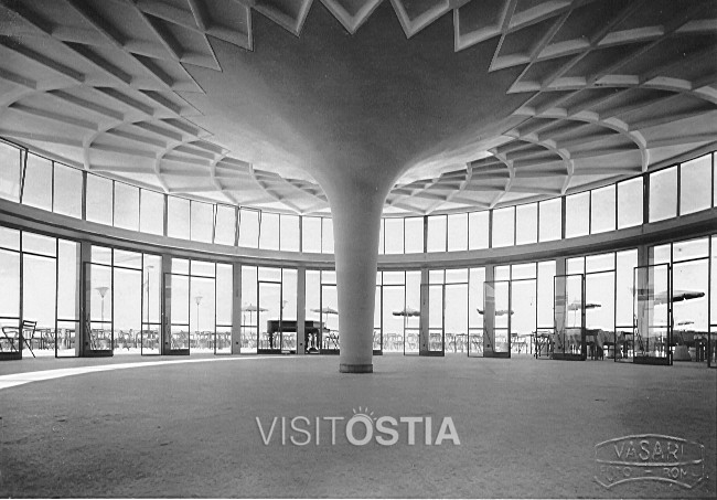 VisitOstia - Stabilimento Balneare Kursaal, interno del ristorante (anni '50)